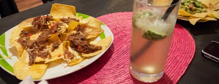 Tacos de Mexico is one of Locais curtidos por Joe.