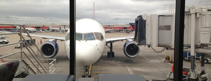 Concourse B is one of Airport Diversions.