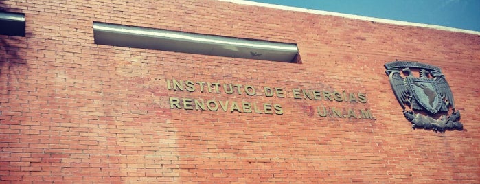 Instituto de Energías Renovables (IER) is one of RoGeR'in Beğendiği Mekanlar.