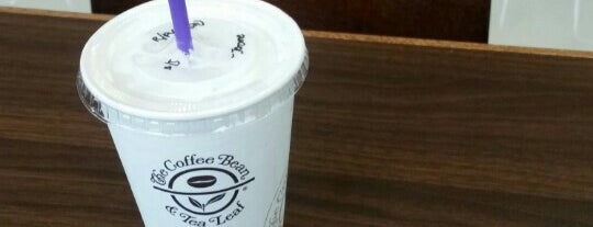 The Coffee Bean & Tea Leaf is one of Lugares favoritos de Jerome.