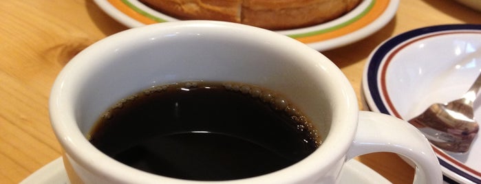 Komeda's Coffee is one of カフェ.