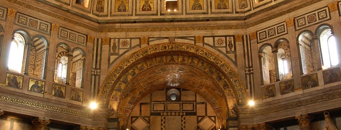 Battistero di San Giovanni is one of Una Foto da Museo, il challenge su Instagram!.