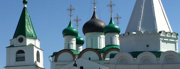 Вознесенский Печерский мужской монастырь is one of Что посмотреть в Нижнем Новгороде.