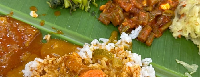 Restoran Rathaa Curry House is one of Malaysia Favorites.