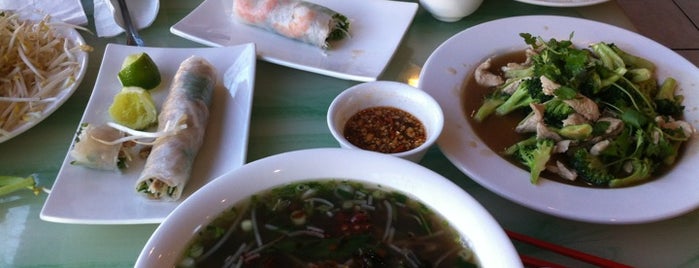 Pho xe Lua is one of Eater Chicago Top 38.