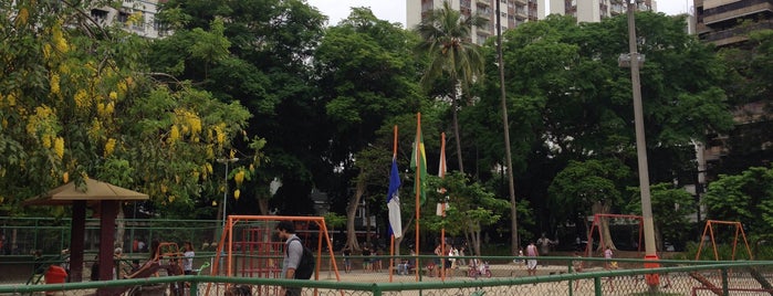 Praça Afonso Pena is one of central do brasil patrimonio histórico.