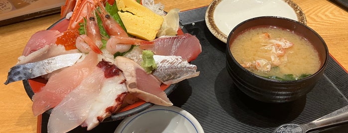 魚菜屋 is one of また行きたい.