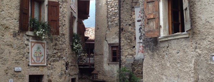 Canale di Tenno is one of Tempat yang Disukai Veronika.