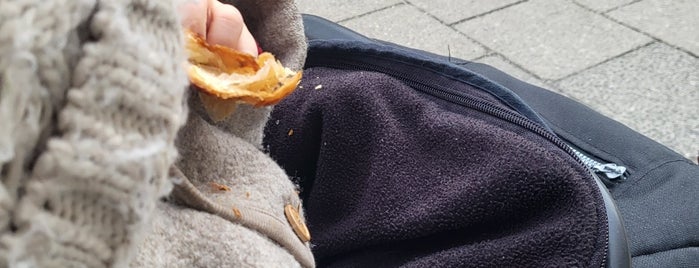 Münchner Boulangerie is one of breakfast.