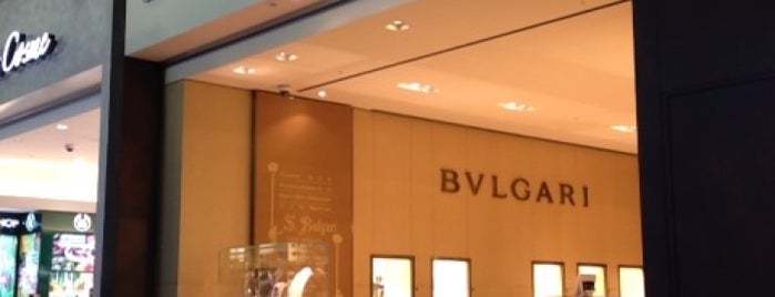 Bvlgari 関西国際空港ターミナル北店 is one of 千成瓢箪.
