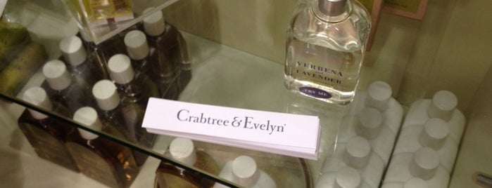 Crabtree & Evelyn is one of สถานที่ที่ Terecille ถูกใจ.