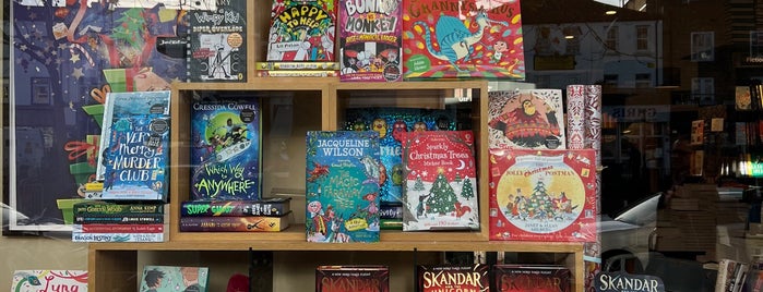 Waterstones is one of The 9 Best Places for Comic Books in London.