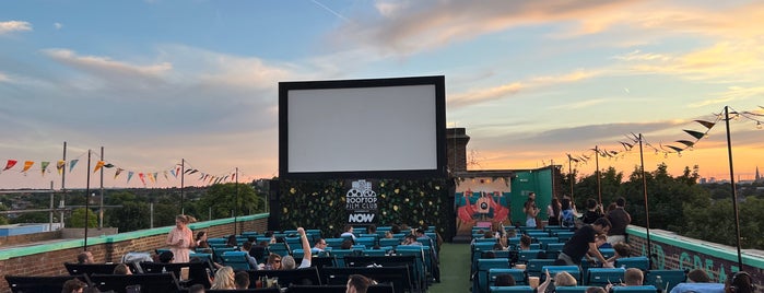 Rooftop Film Club is one of LON - TO DO LIST.