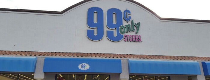 99 Cents Only Stores is one of Locais curtidos por Brad.