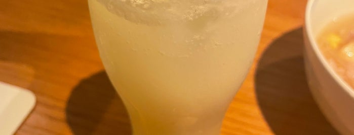 是屋 is one of 東京_バー・居酒屋.