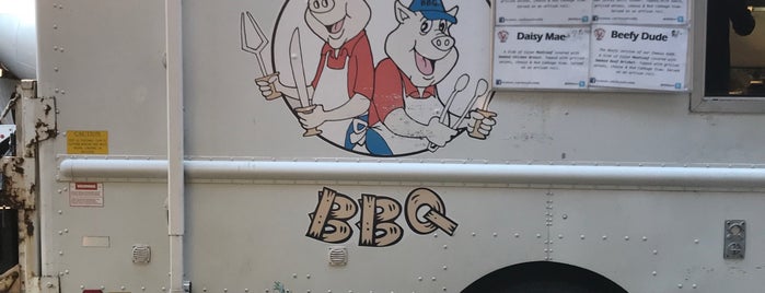 Raney Brothers BBQ is one of Amazon Campus (SLU) Lunch Spots.