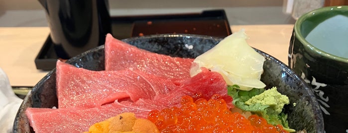 Sushi Kuni is one of Gespeicherte Orte von Brian.