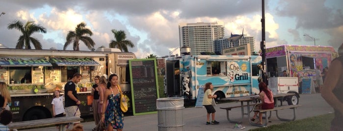 Food Truck @ Haulover Marina is one of Miami Must Visit.