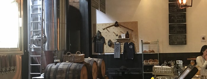 Third Window Brewery is one of eric'in Beğendiği Mekanlar.