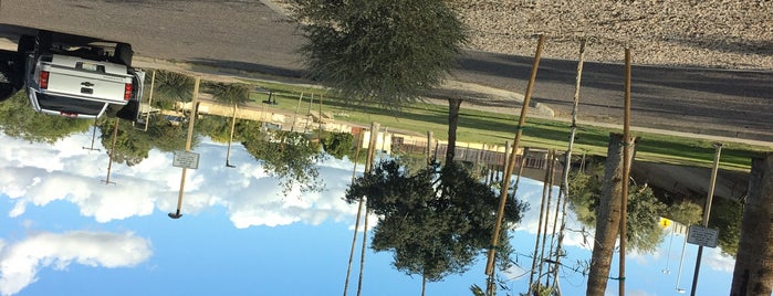 The Little Park On The Canal is one of PHX Parks in The Valley.