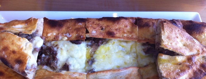 Tirebolu Pide is one of Esen 님이 좋아한 장소.