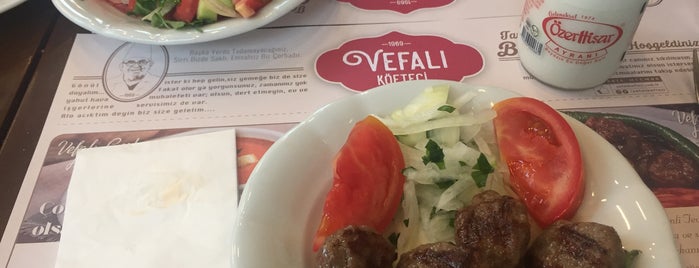 Vefalı Köfteci is one of Posti che sono piaciuti a Esen.