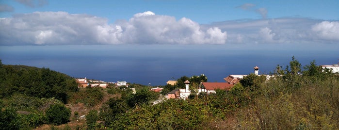 Mirador de El Guincho is one of Tempat yang Disukai Evgeny.