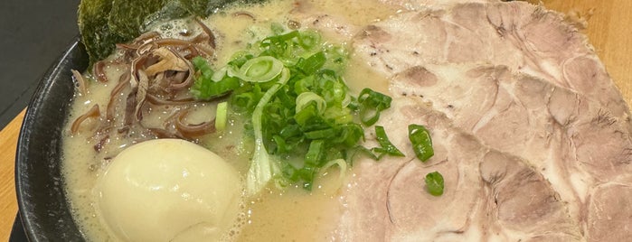 Ikkousha Ramen Chicken is one of The 15 Best Places for Chicken Noodle Soup in Toronto.
