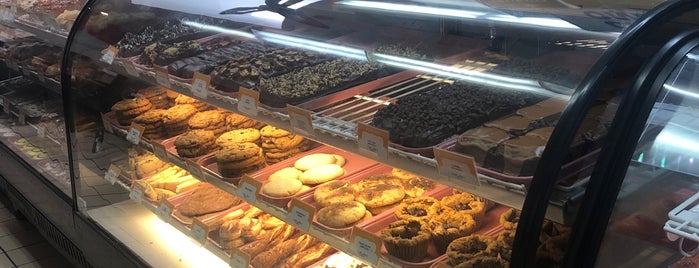 Sweet Jill's Bakery is one of Amaya : понравившиеся места.