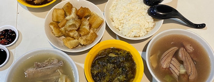 333 Bak Kut Teh 肉骨茶 is one of Charles Ryan's recommended eating places.
