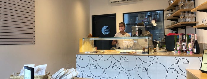 Crime Pastry Shop is one of Cafés.