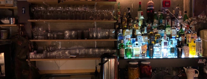 Fechado Bar is one of Bares & Drinks.