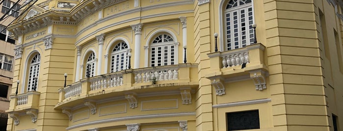 Theatro Carlos Gomes is one of vitória.