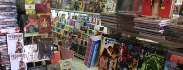 Comix Book Shop is one of Livraria SP.