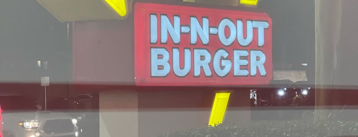 In-N-Out Burger is one of California.