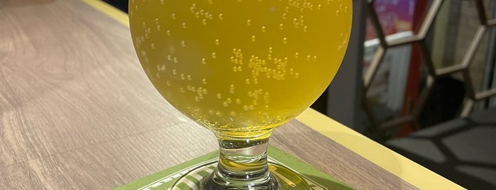 アントンビー 龍土町店 is one of Craft Beer On Tap - Minato.