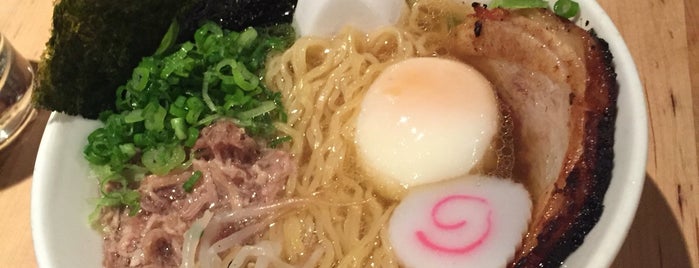 Momofuku Noodle Bar is one of The List.