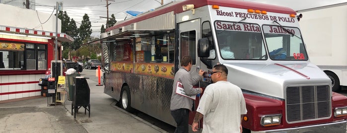 Santa Rita, Jalisco Taco Truck is one of Tempat yang Disukai Ron.