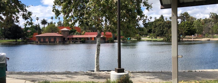 Lincoln Park Lake is one of Work USC.