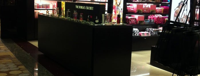 Victoria's Secret | Terminal 1 is one of Favorite Food & Place.
