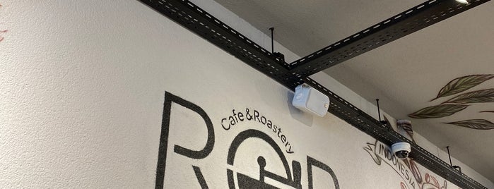 ROR Cafe & Roastery is one of สถานที่ที่ Gurme ถูกใจ.