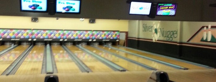 Silver Nugget Bowling Lanes is one of Lugares favoritos de Ryan.