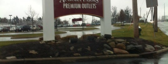 Aurora Farms Premium Outlets is one of Tempat yang Disukai Aaron.