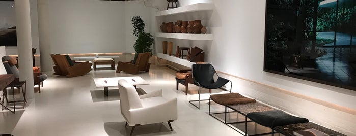 Espasso is one of NYC Furniture Stores 2021.