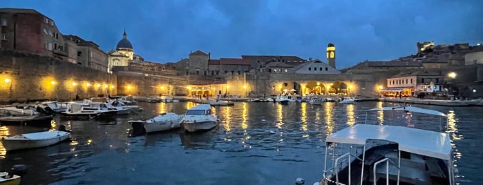 Tvrđava Sveti Ivan (Fort St. Ivana) is one of Dubrovnik.