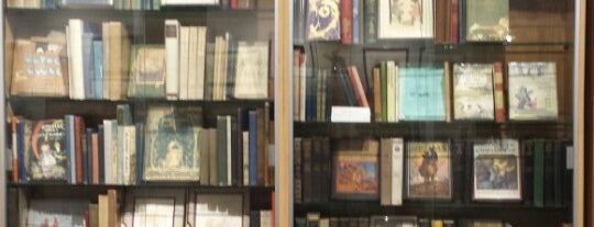 Books of Wonder is one of Lugares favoritos de Celestine.