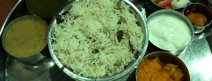 Saravanaa Bhavan is one of Orte, die Yanina gefallen.