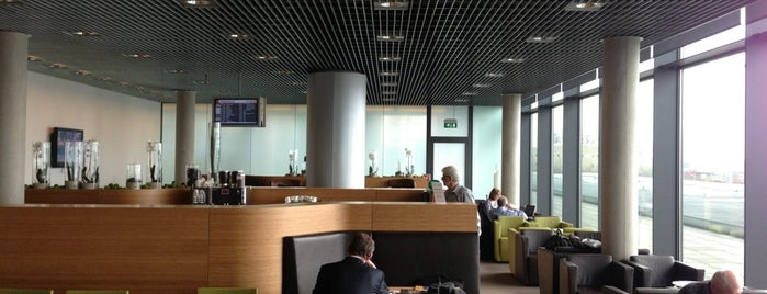 Business Lounge is one of Orte, die P.O.Box: MOSCOW gefallen.