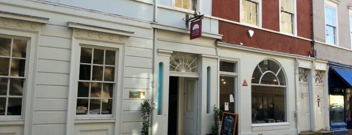 Turl Street Kitchen is one of สถานที่ที่บันทึกไว้ของ Ben.