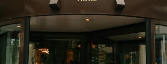 London Marriott Hotel Regents Park is one of สถานที่ที่ Robert ถูกใจ.